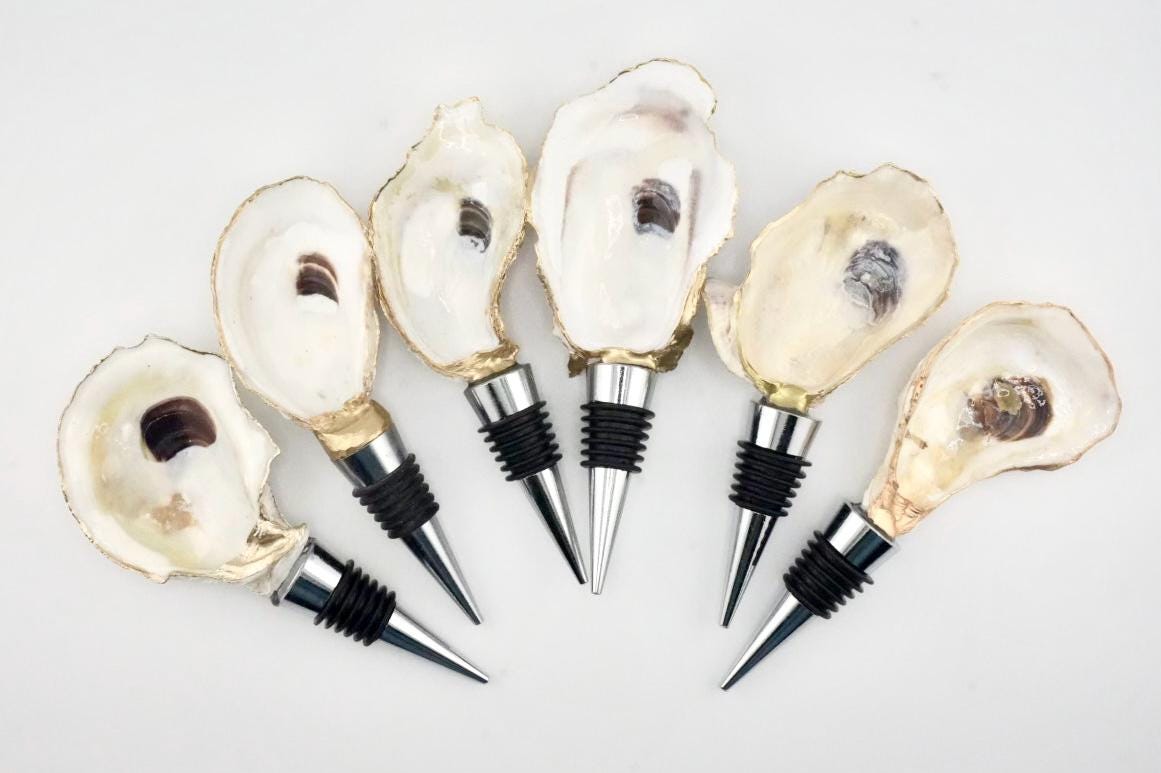 Coastal Classic Natural Oyster Shell Wine Stopper – Gold Rim
