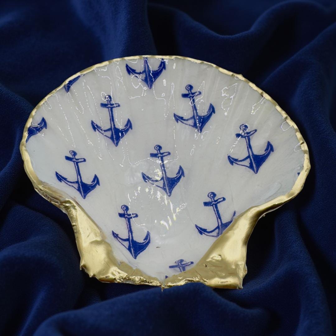 Nautical Anchor Scallop Shell Trinket Dish – Gold Rim