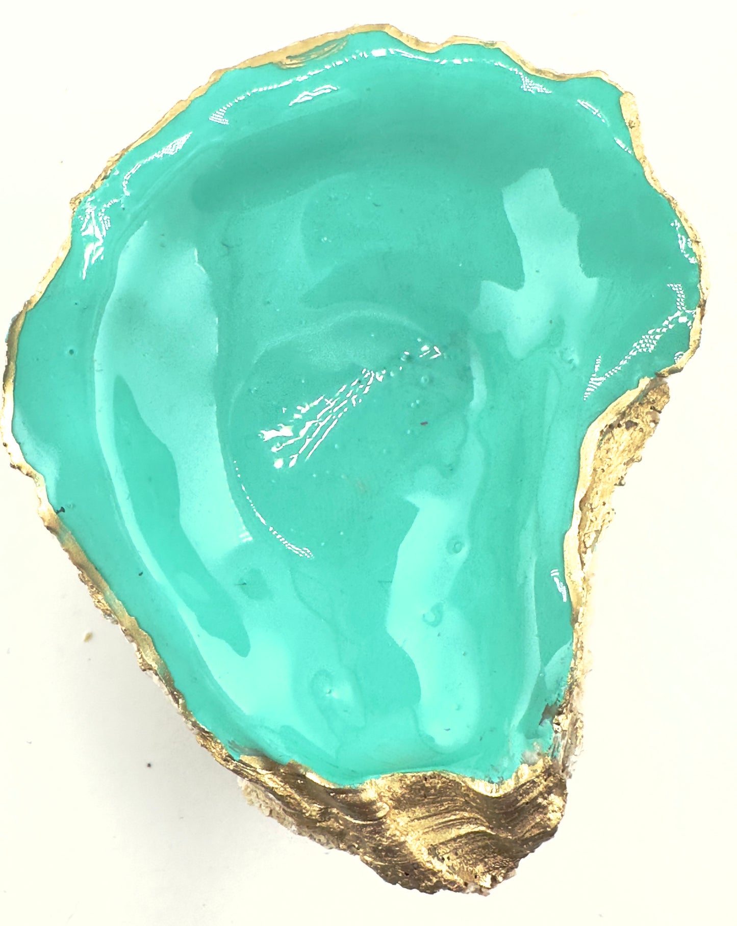 Emerald Splendor: Handcrafted Oyster Shell Wine Stoppers