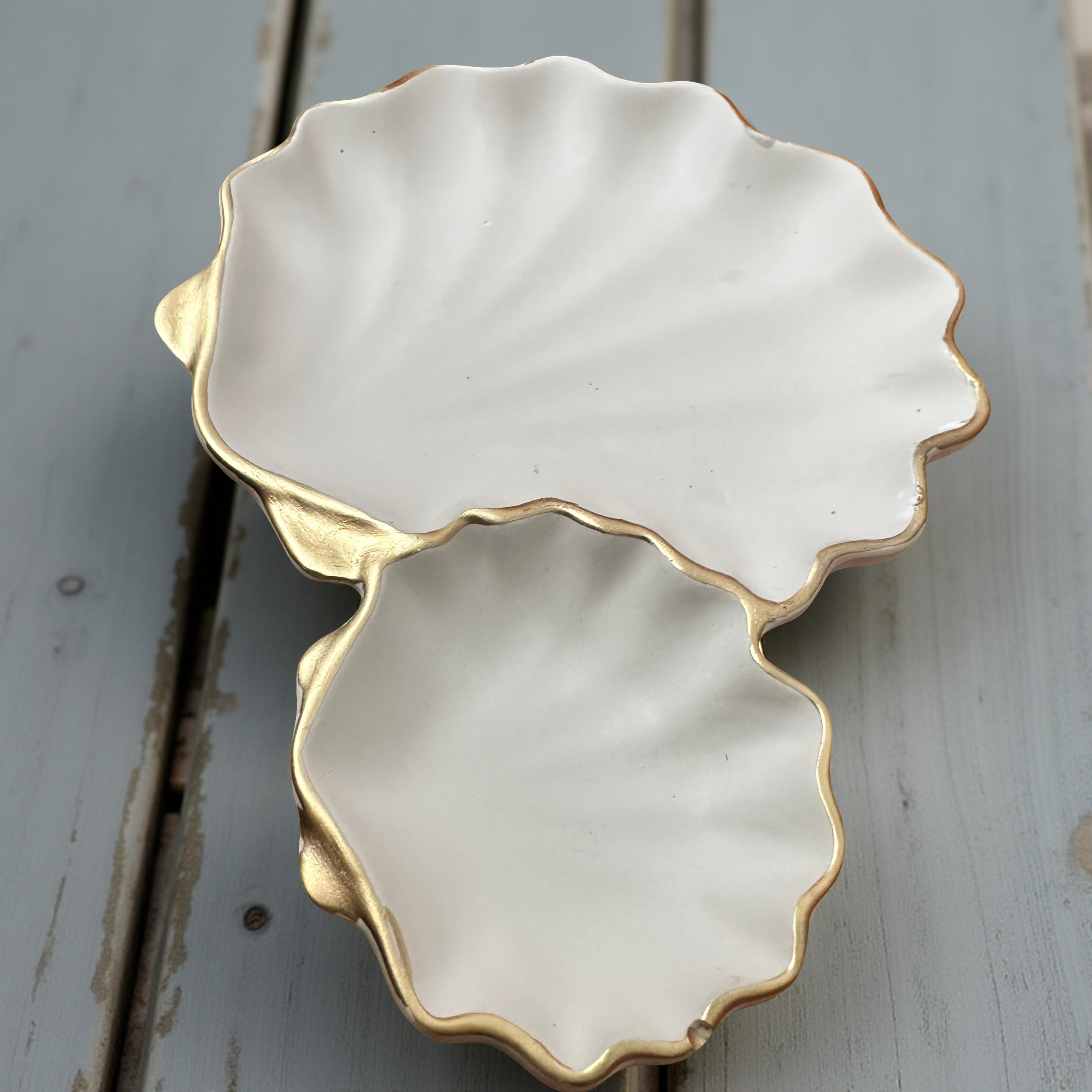 Golden Shore Duo Serving Scallop Dish