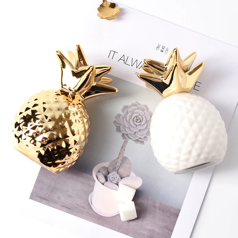 Nordic Small Pineapple Money Boxes Ceramic Golden Piggy Bank Saving Box Home Desktop Decoration