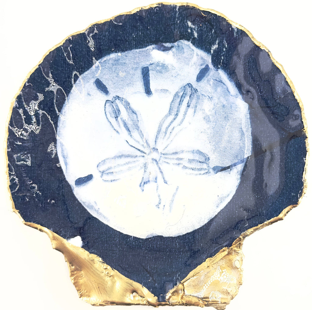Sand dollar motif shell soap dish with gold accents