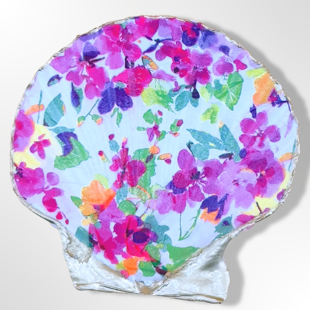 Floral Fantasia Shell Soap Dish